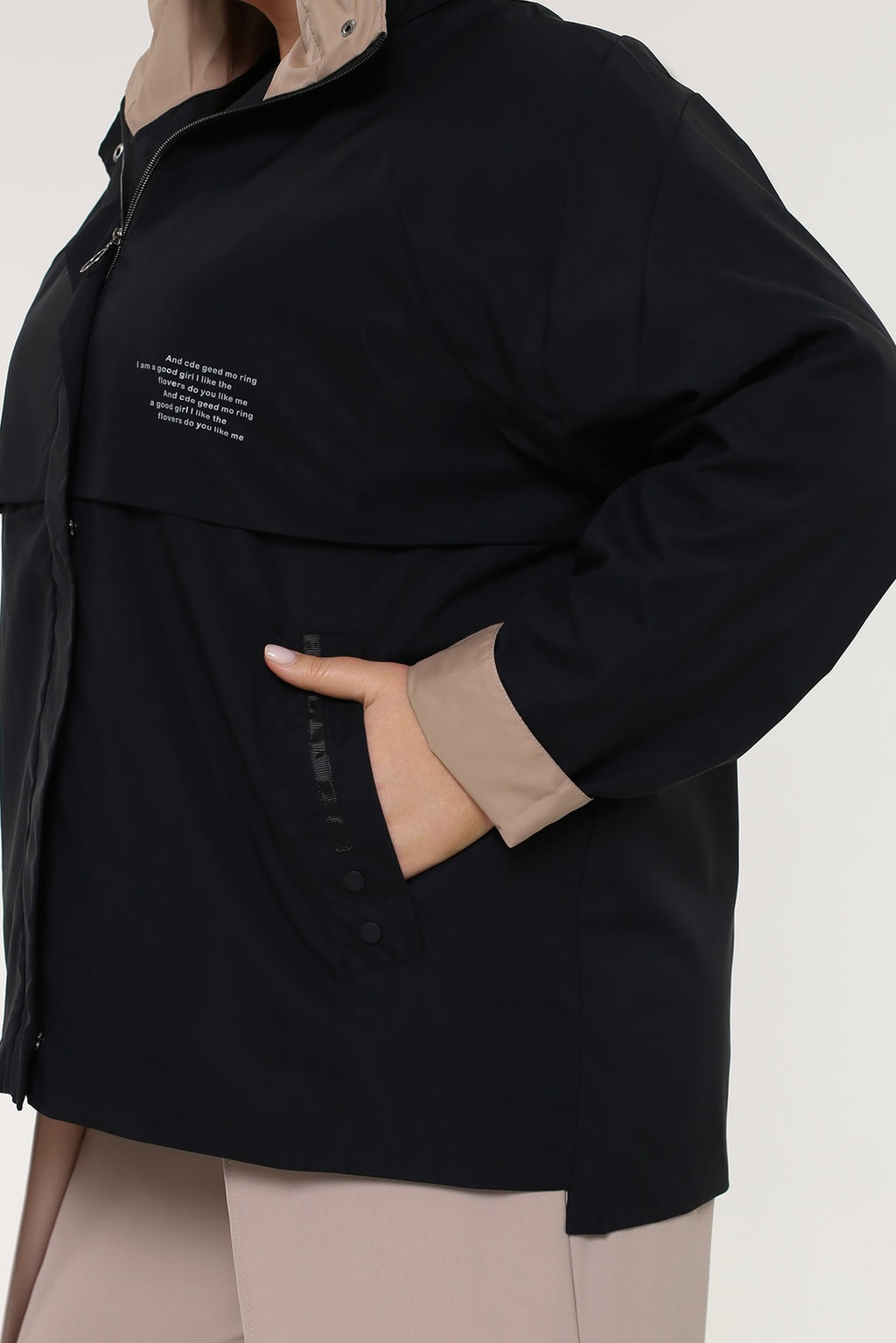 Ветровка-20012