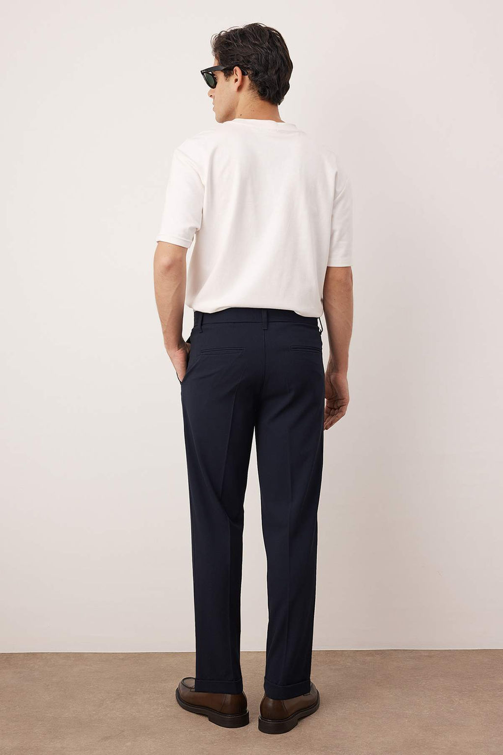 Antrasit Erkek Boyfriend Fit Pantolon TMNAW26PL00017 - Trendyolmilla фото 12