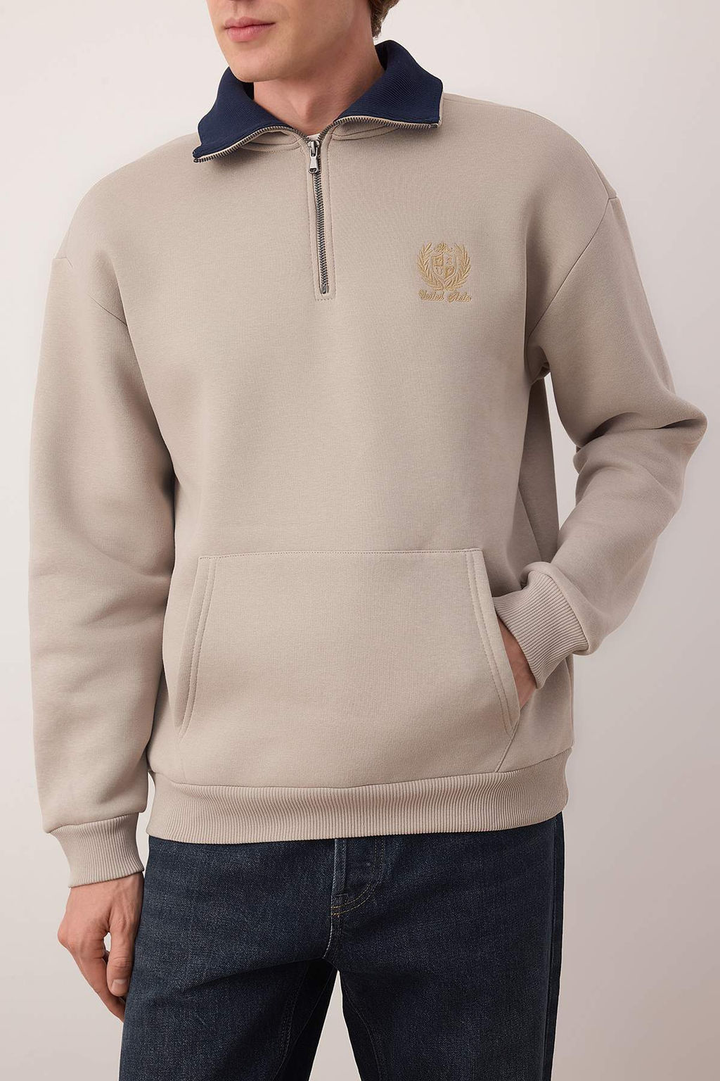 Gri Oversize Dik Yaka Fermuarl? Ici Polarl?/S?cak Tutan Nak?sl? Sweatshirt TMNAW25SW00081