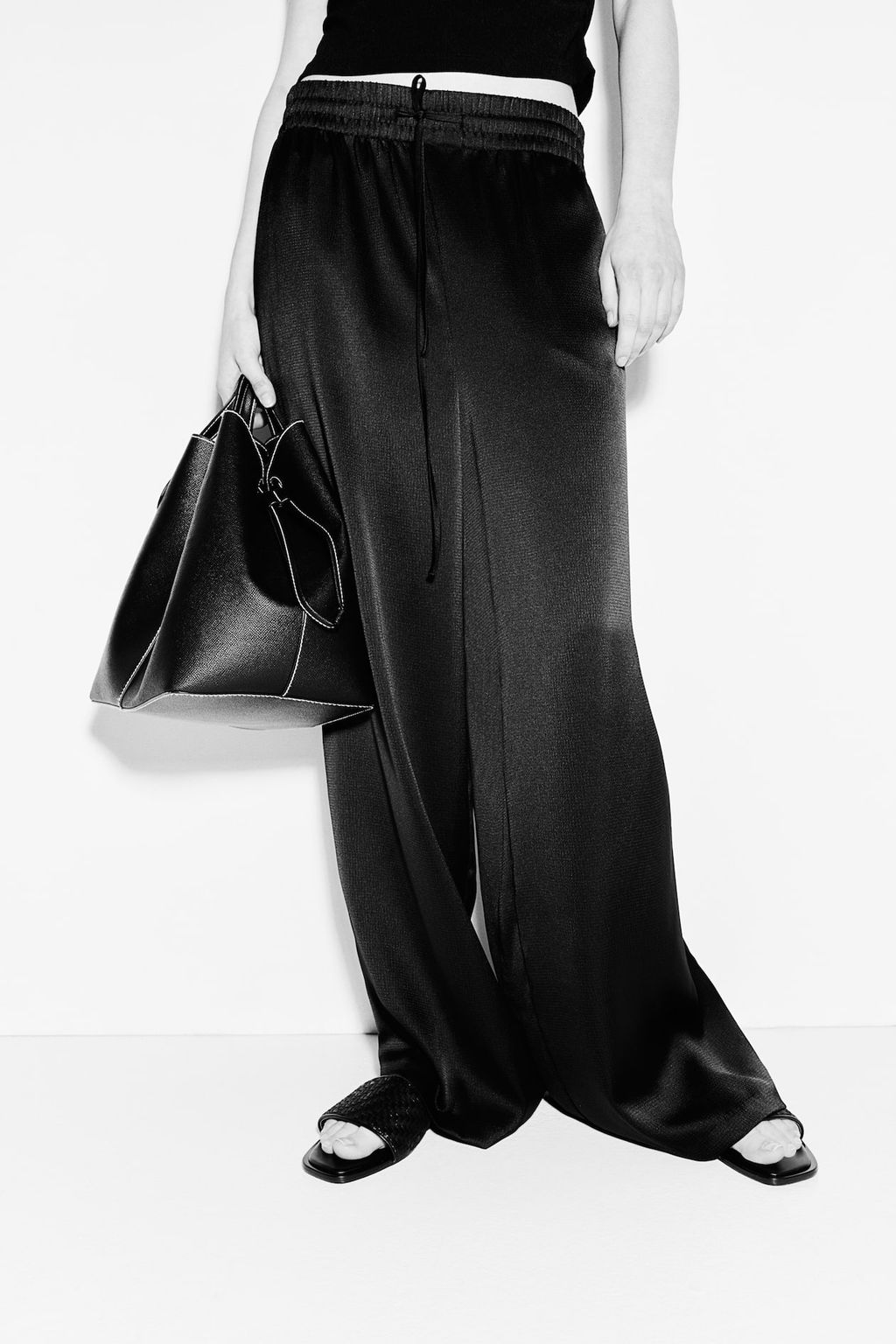 Pantalon amplio sin cierre - H&m фото 3