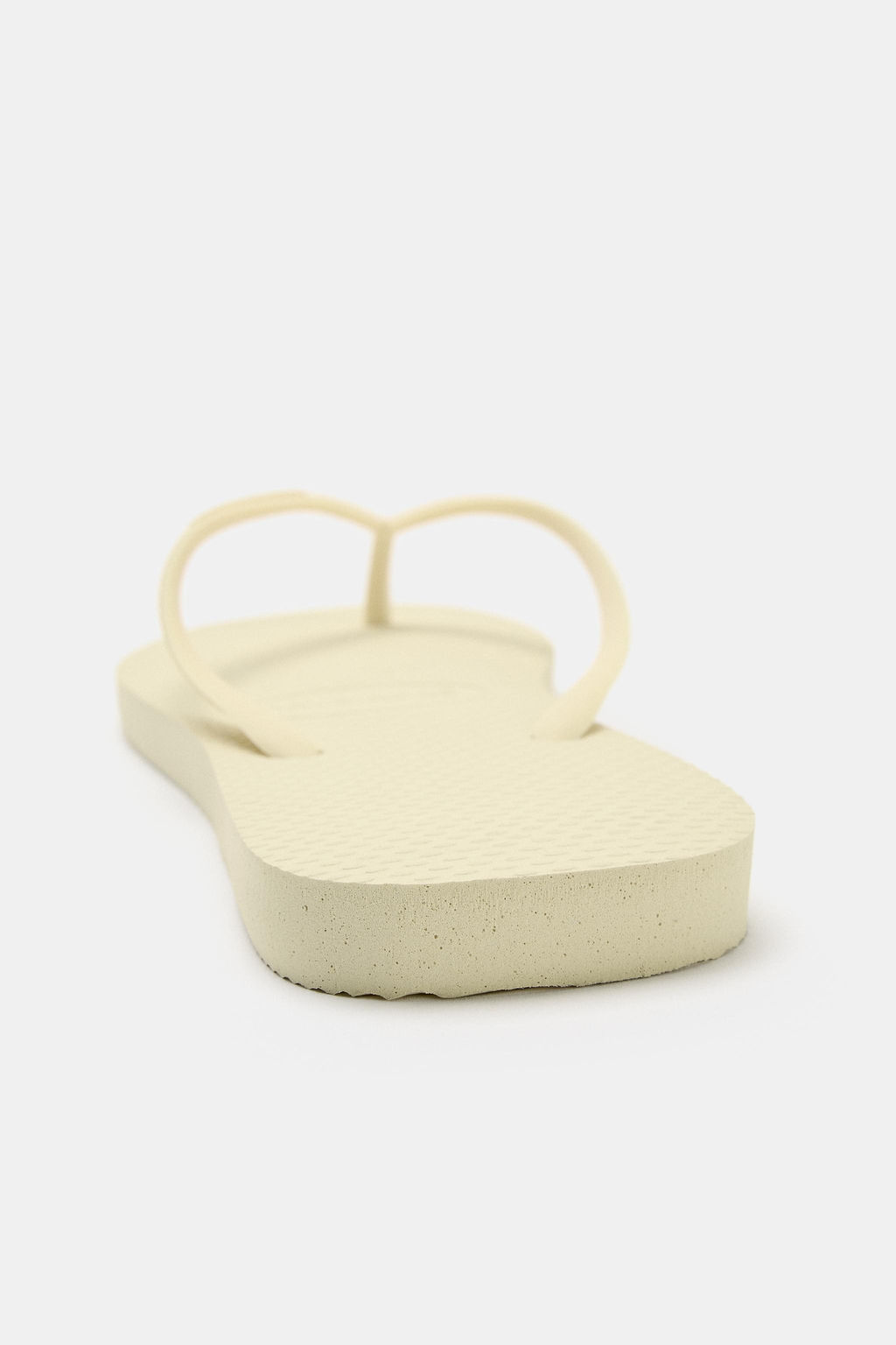SANDALIAS HAVAIANAS ® x ZARA / Blanco Crudo  фото 5