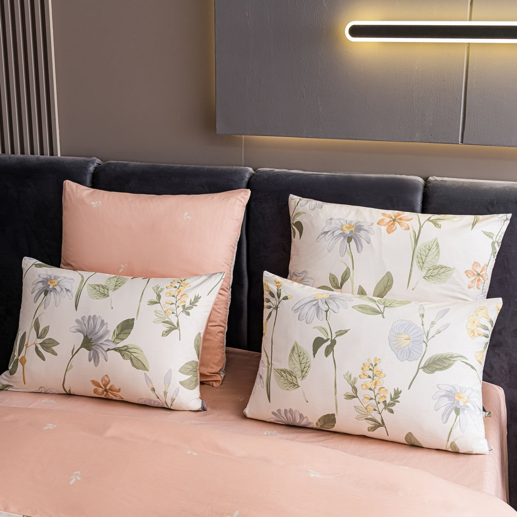 Комплект постельного белья Люкс Сатин 100% хлопок A353 Евро 4 Наволочки