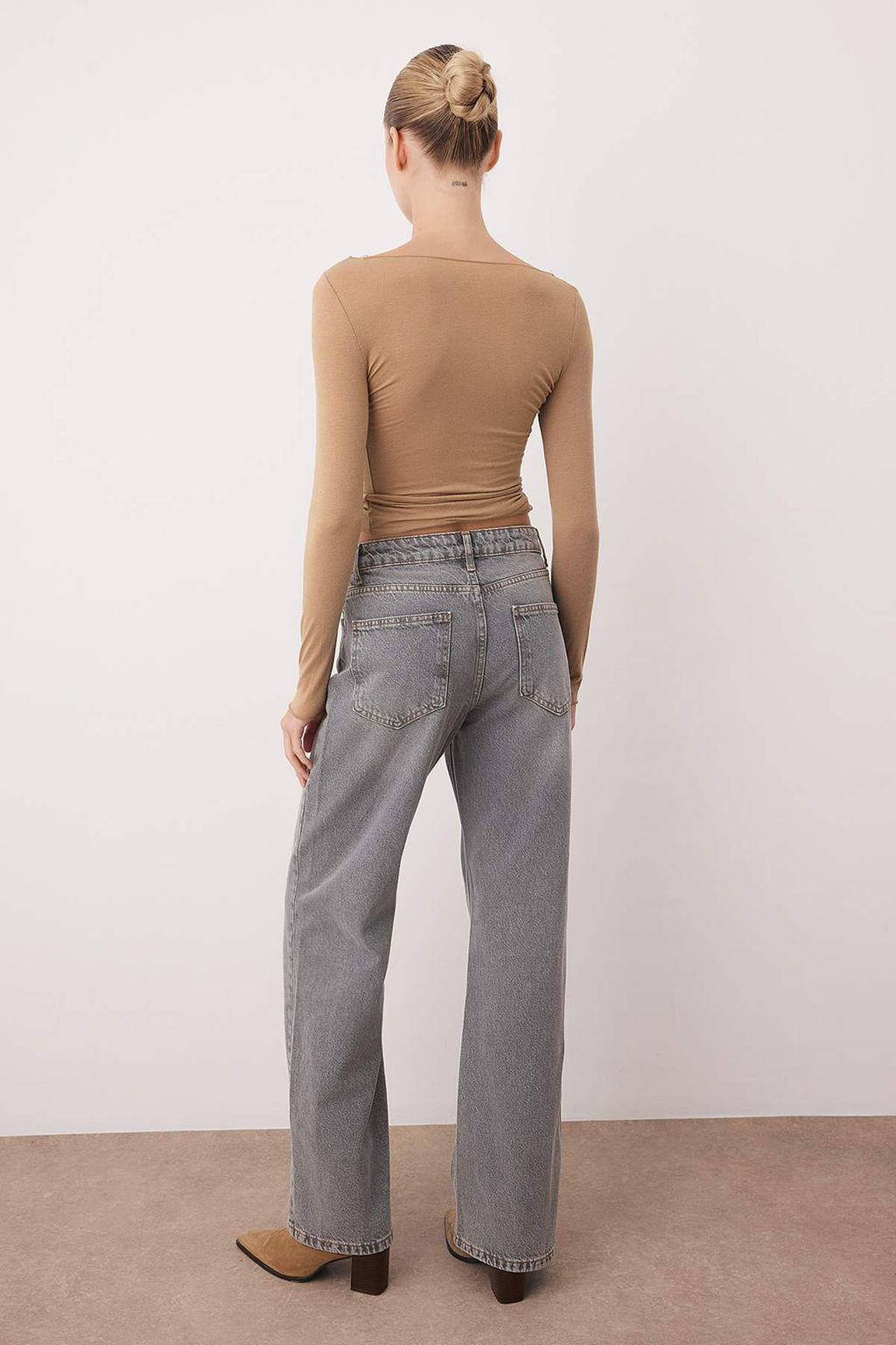 Gri Yuksek Bel Wide Leg Jeans TWOAW26JE00007