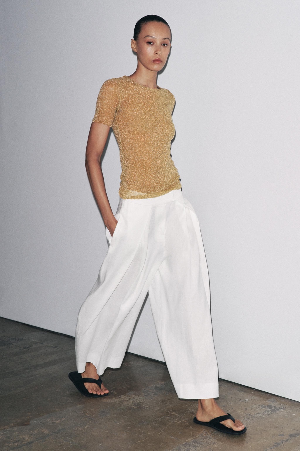 METALLIC SHORT SLEEVE T-SHIRT - Zara фото 8