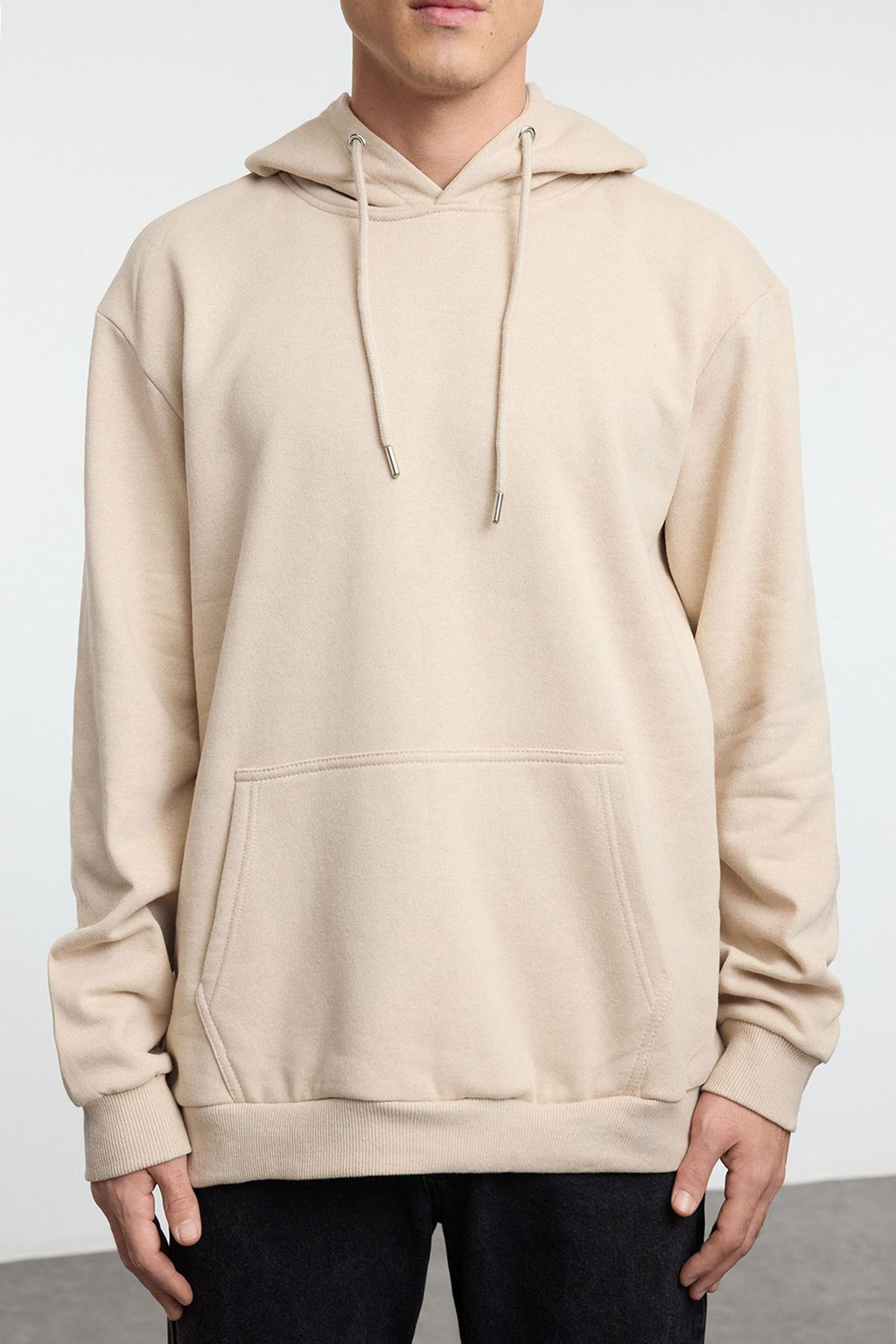 TRENDYOL MAN Un?sex Bej Regular/Normal Kesim Snoopy Orijinal Lisansl? Kapusonlu Sweatshirt TMNAW25SW00126 - Trendyolmilla фото 3