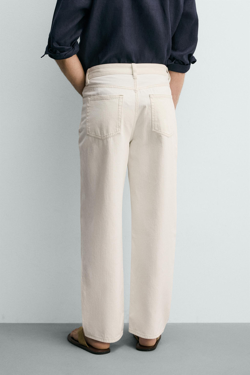 JEANS STRAIGHT FIT / Blanco roto