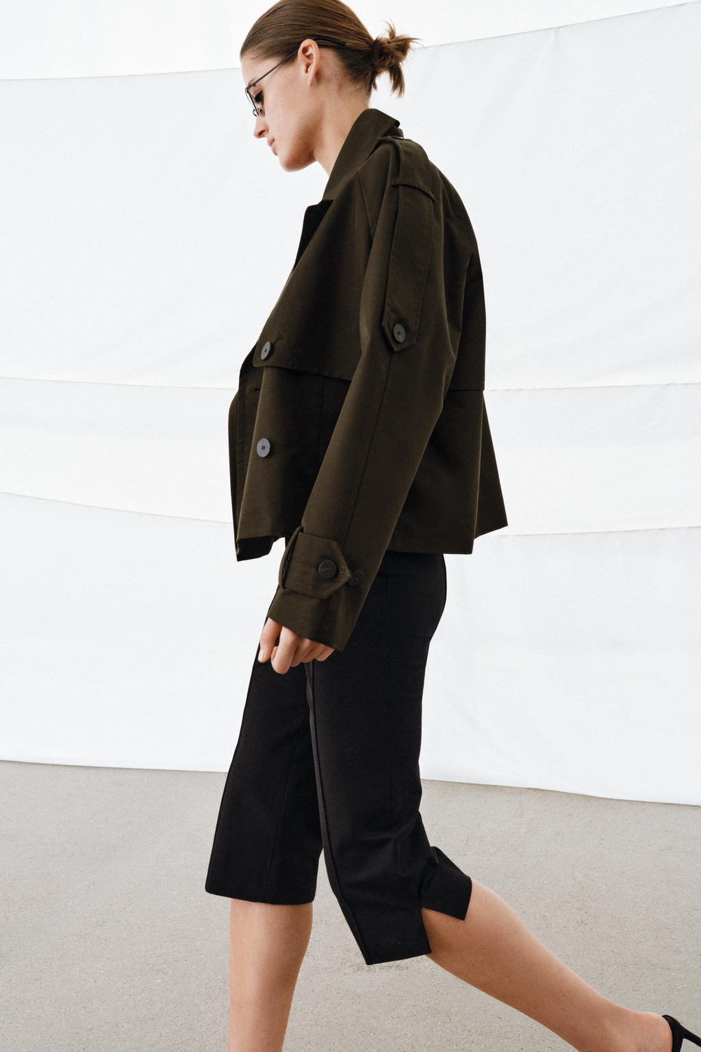 TRENCH CORTO WATER REPELLENT ZW COLLECTION / Khaki oscuro - Zara фото 5