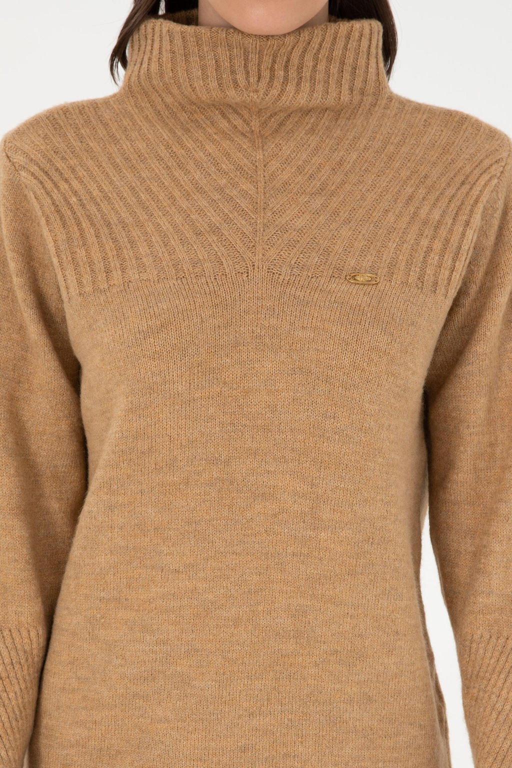 Женская водолазка светло-коричневого цвета Неожиданная скидка в корзине - U.s. polo assn фото 6