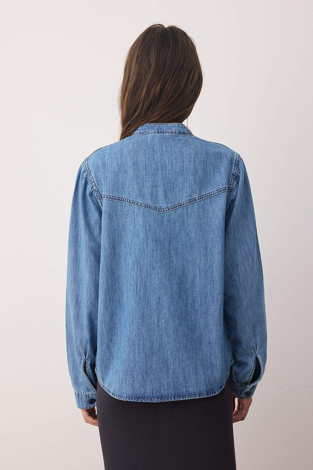 Koyu Mavi Dikis Detayl? Denim Gomlek TWOAW26GO00016 - Trendyolmilla фото 4