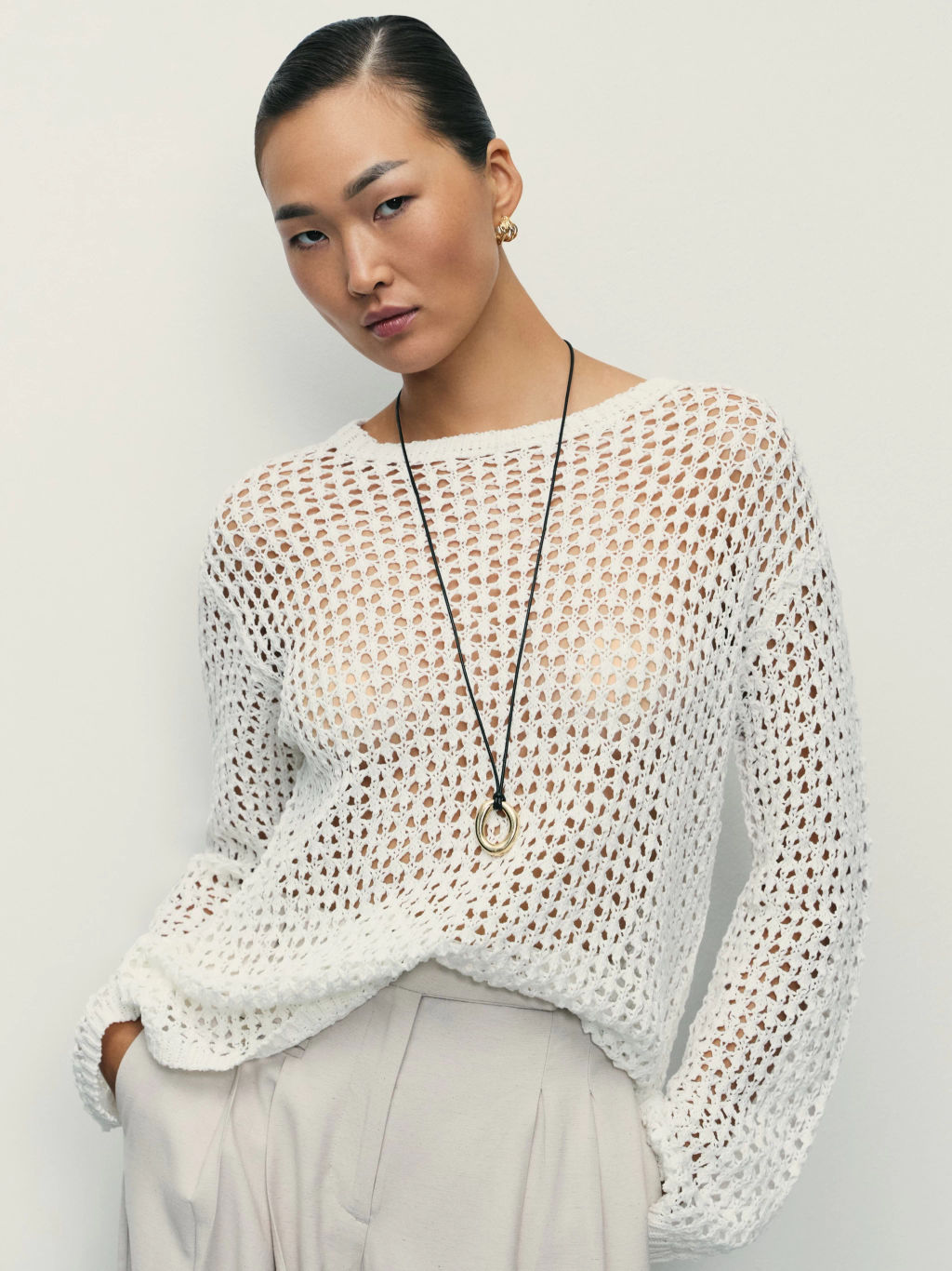 Свободный джемпер из хлопка / Zarina фото 7