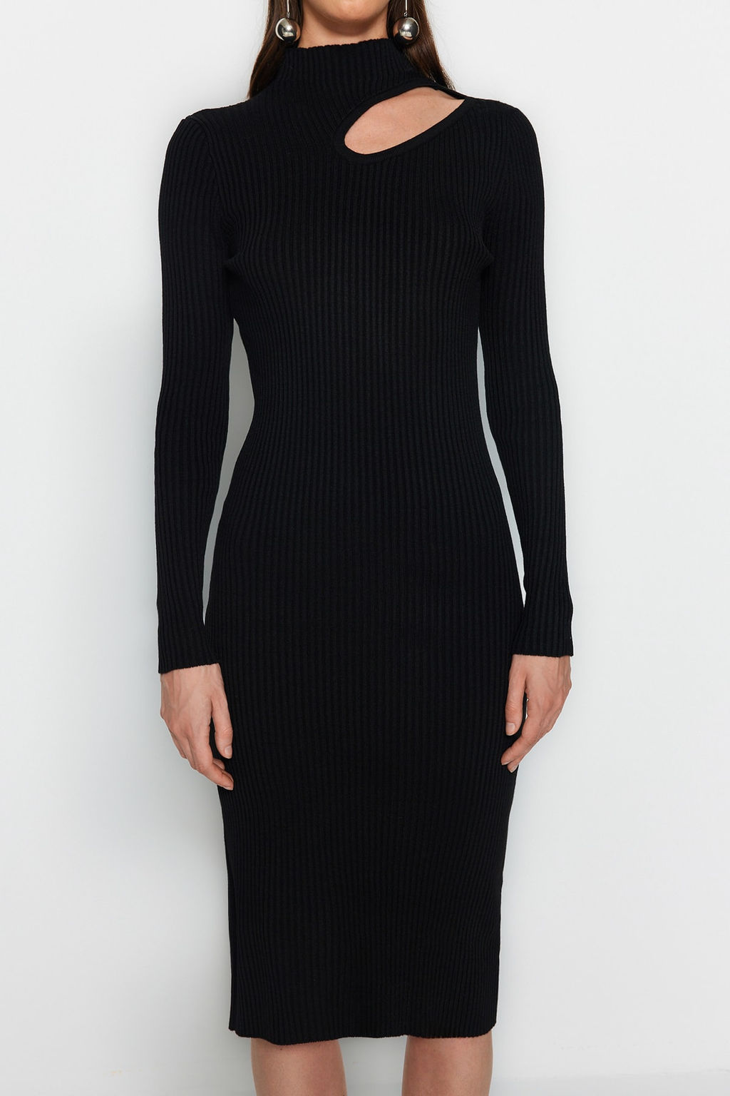 TRENDYOLMILLA Murdum Midi Triko Cut Out/Pencere Detayl? Elbise TWOAW24EL00028  фото 5