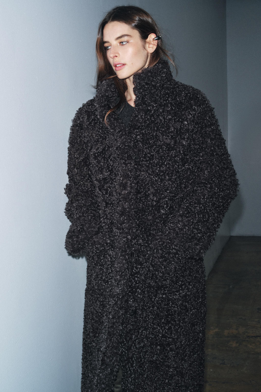 LONG FAUX SHEARLING COAT ZW COLLECTION - Zara фото 2