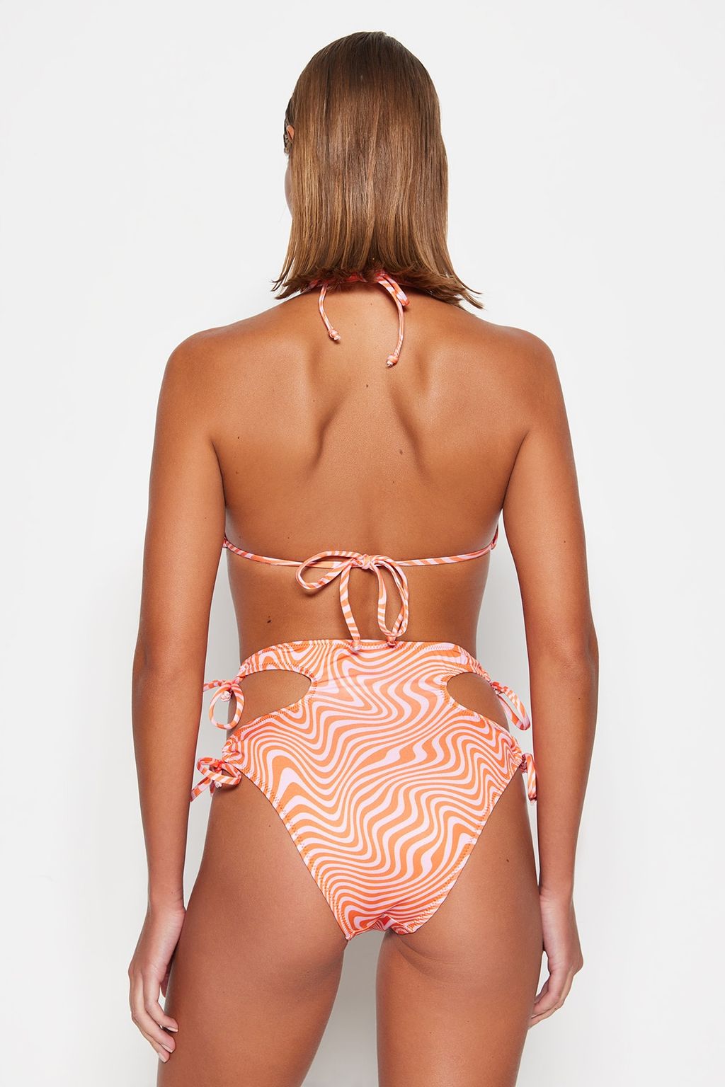 Soyut Desenli Cut Out/Pencereli Yuksek Bel Normal Paca Bikini Alt? TBESS23BA00048 - Trendyolmilla фото 6