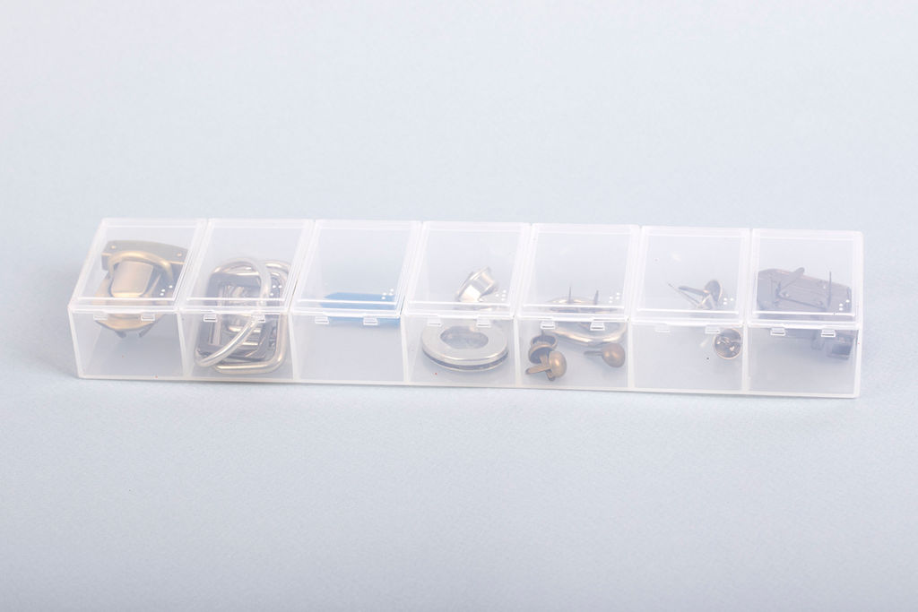 Gamma Коробка для шв. принадл. ОМ-148 пластик 28.3 x 6.2 x 3.3 см прозрачная