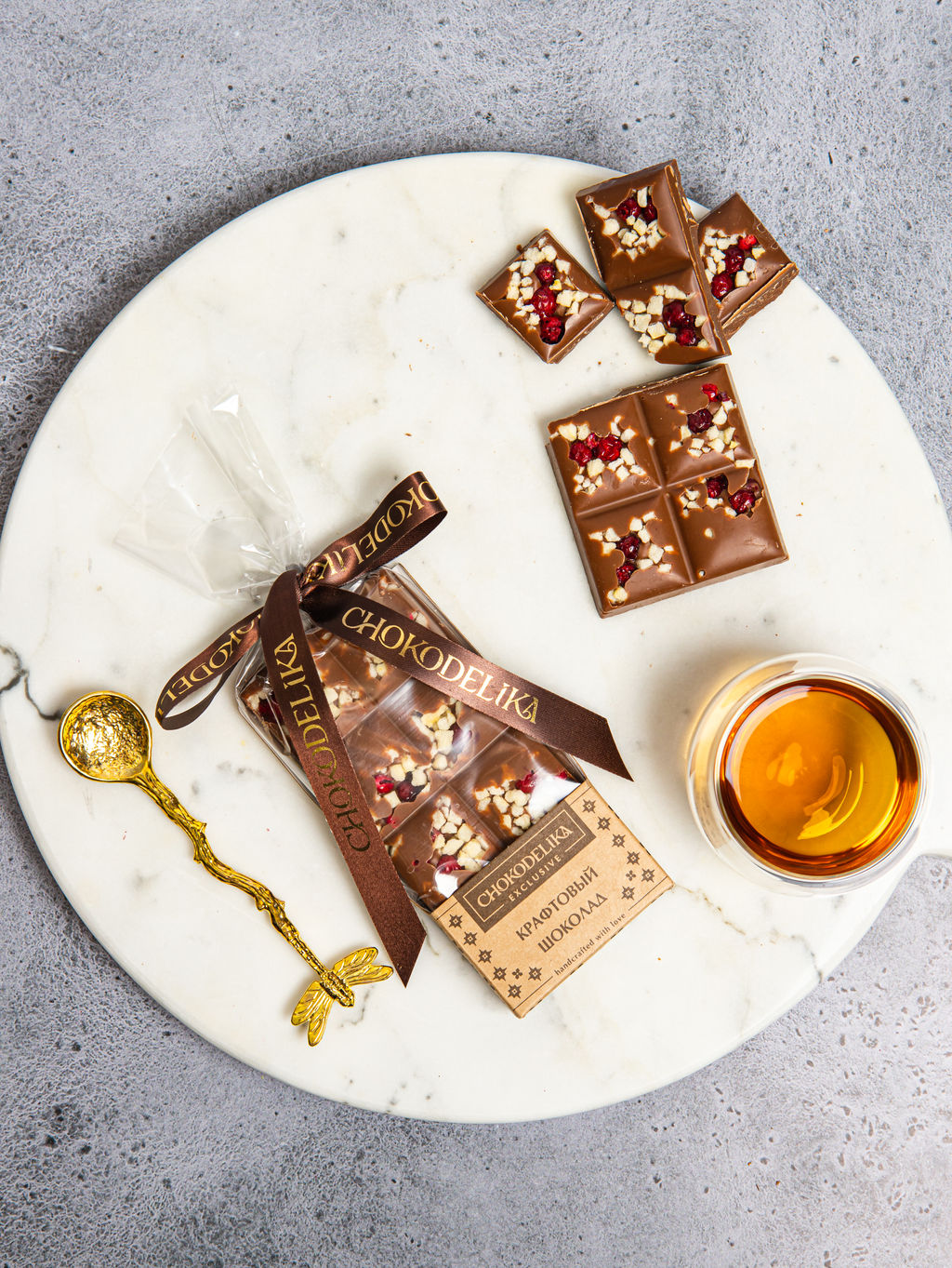 Шоколад молочный Крафтовый микс с брусникой 50 гр - Chokodelika фото 4