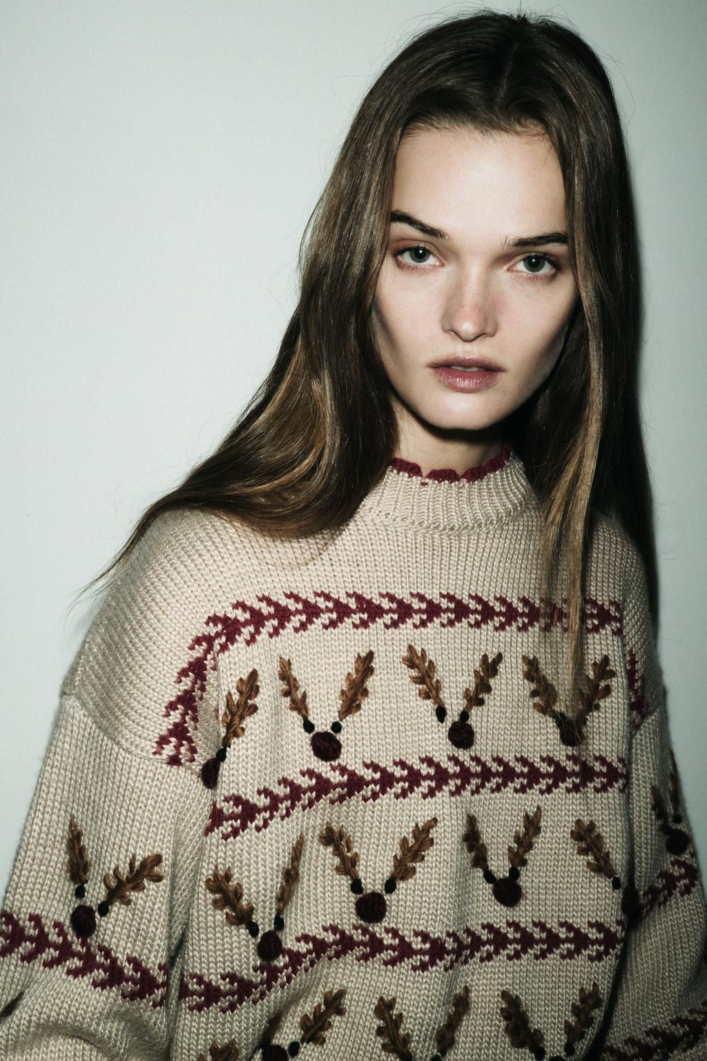 REINDEER KNIT SWEATER - Zara фото 3