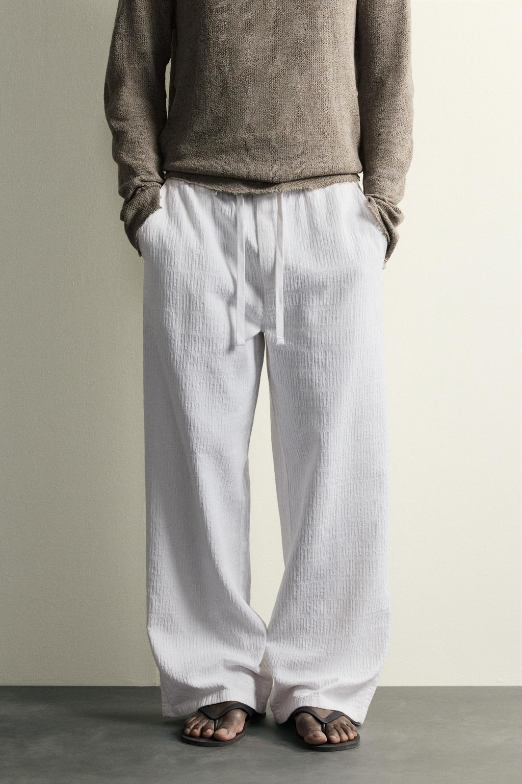 PANTAL?N RELAXED FIT JACQUARD LAVADO / Blanco - Zara фото 2