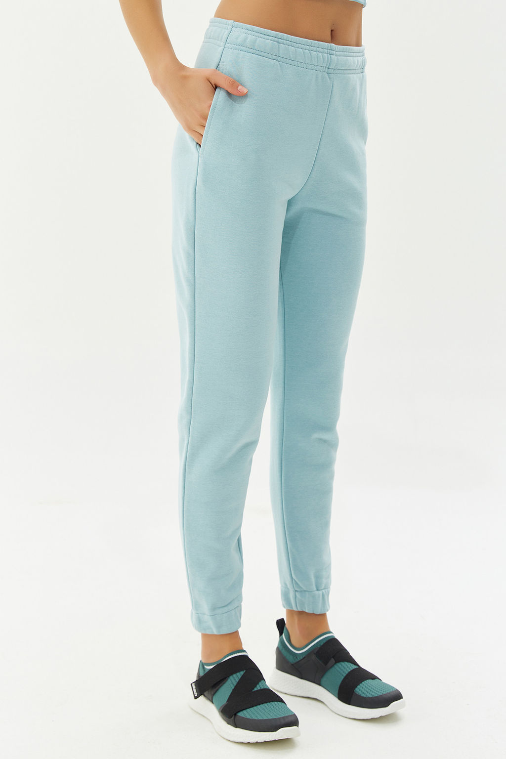 Брюки женские