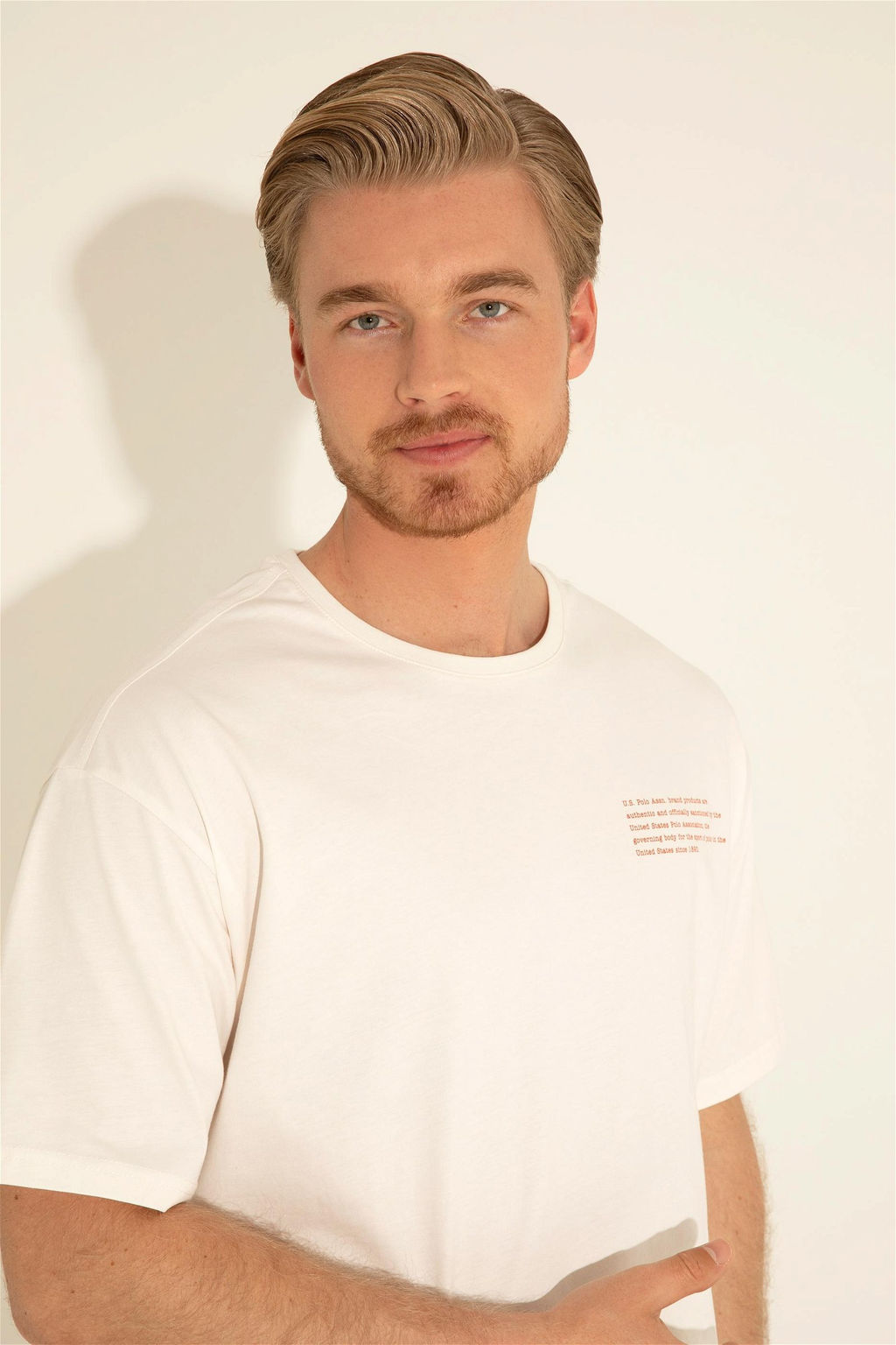 Мужская футболка цвета экрю - U.s. polo assn фото 10