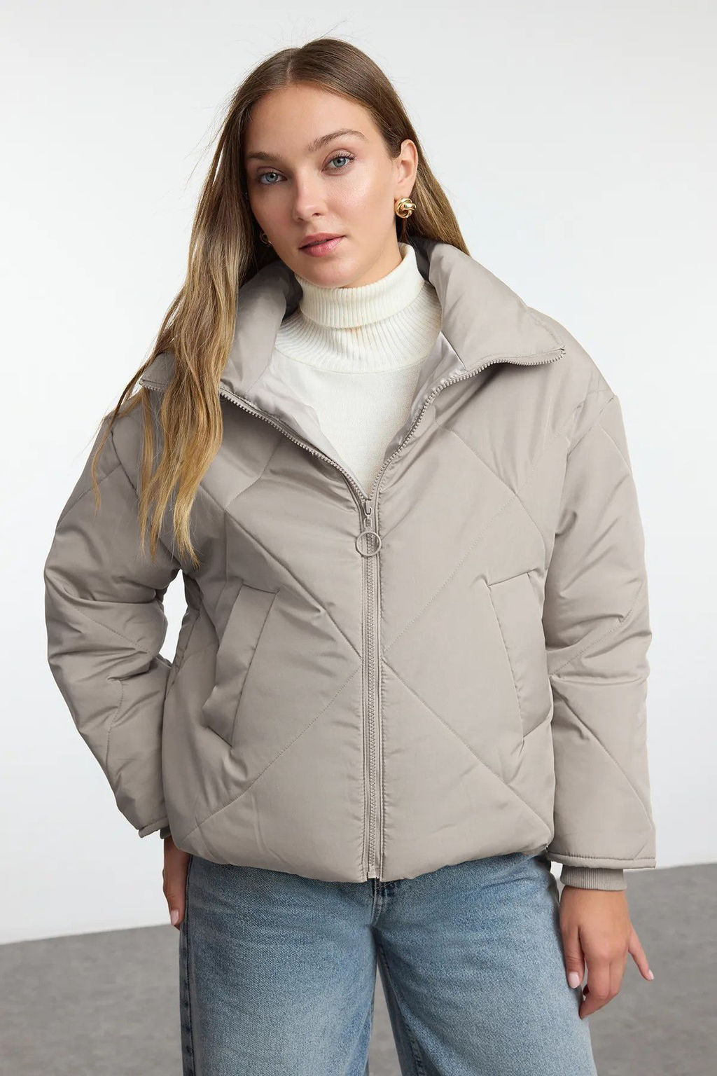 TRENDYOLMILLA Siyah Oversize Su Itici Sisme Kapitone Mont TWOAW24MO00146 фото 26