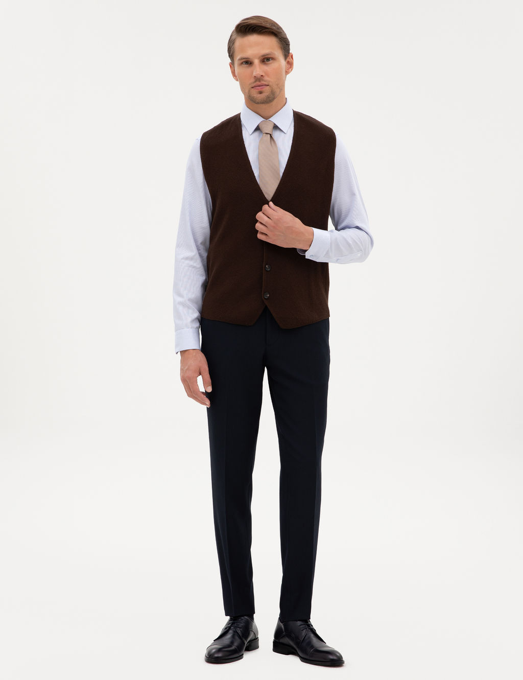 Koyu Kahverengi Slim Fit V Yaka Triko Yelek