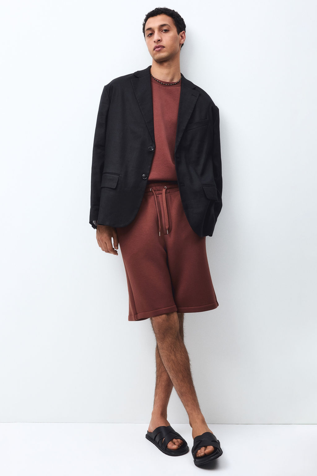 Pantal?n corto efecto neopreno Relaxed Fit - H&m фото 9