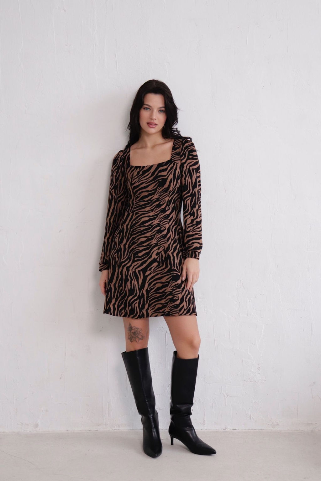 Платье с вырезом каре отрезное по талии - Martichelli фото 100