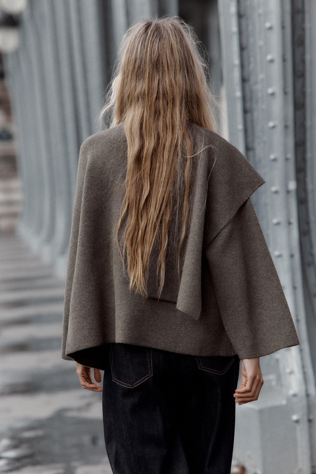 KNIT SCARF CAPE - Zara фото 4