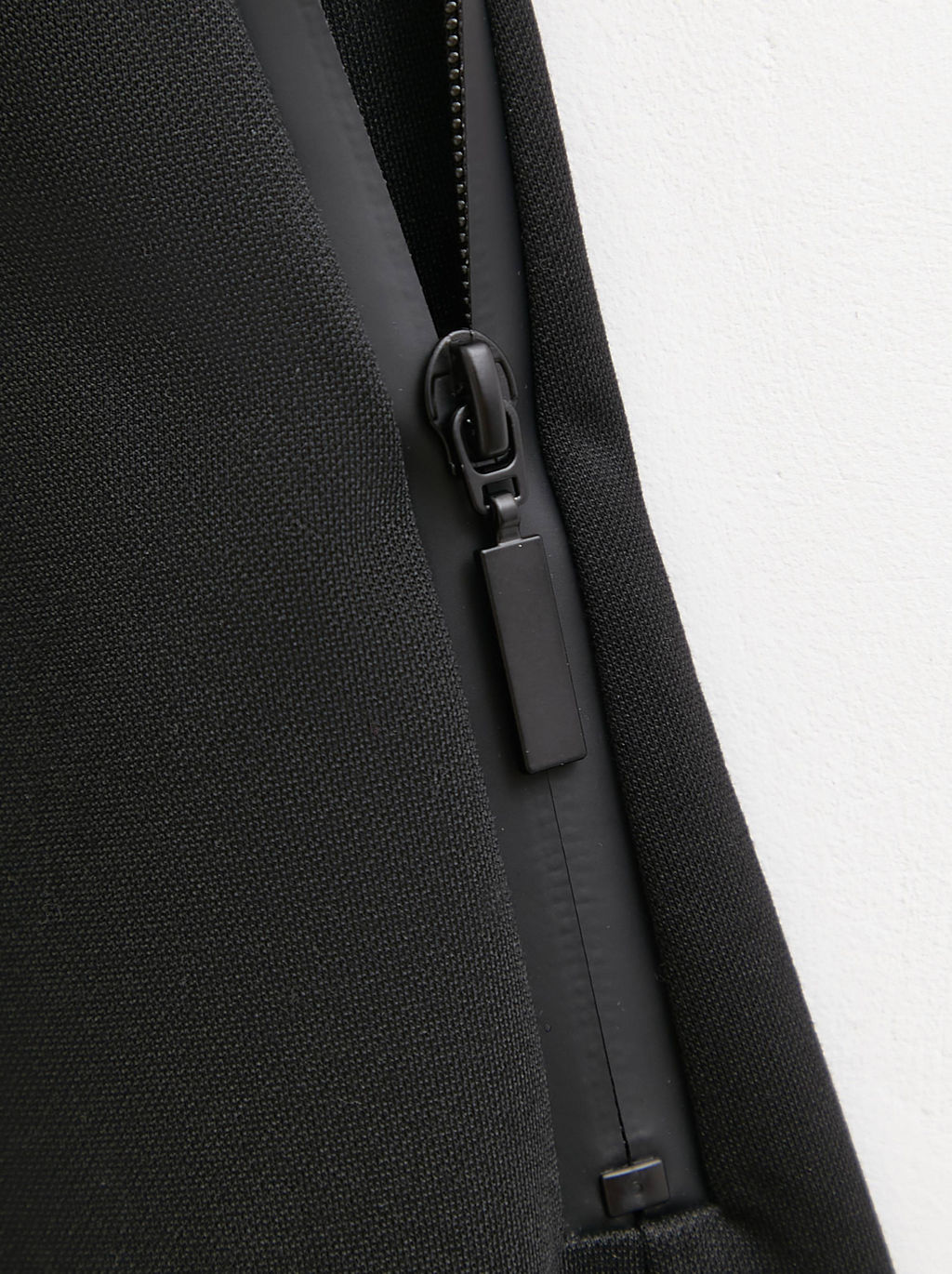 CONTE LU 3017 Юбка женская black - Conte elegant фото 7