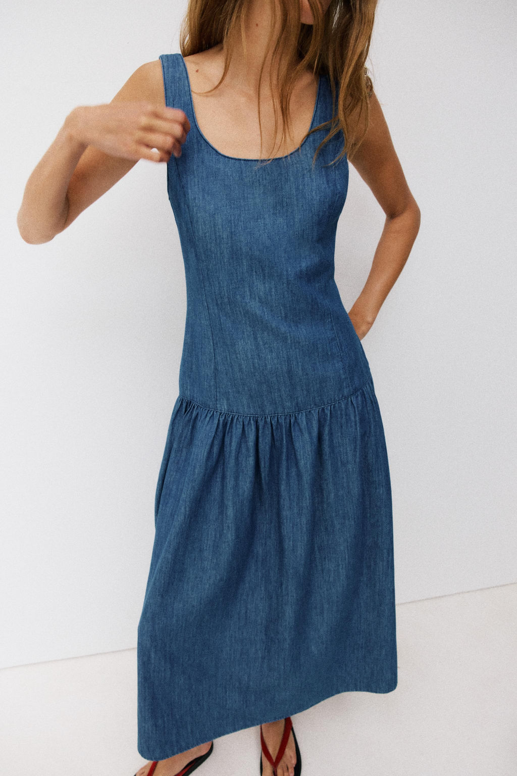 VESTIDO MIDI FALDA CAPA / Azul - Zara фото 2