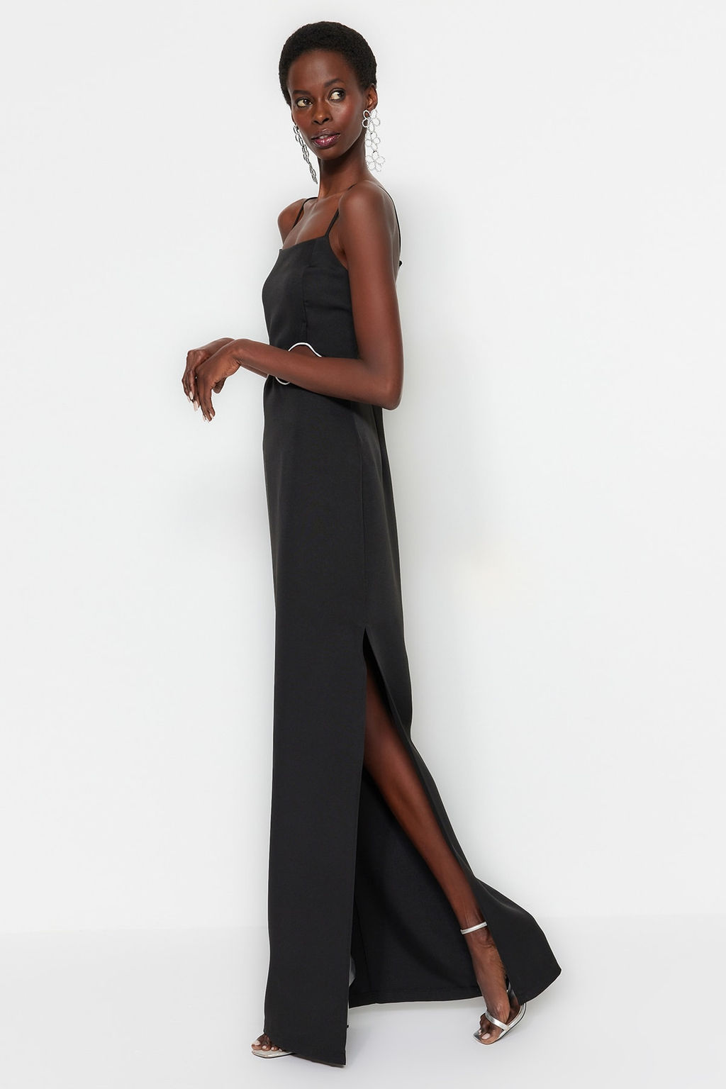 Siyah Dokuma Pencere/Cut Out Detayl? Uzun Gece Abiye Elbise TPRSS23AE00028 - Trendyolmilla фото 3
