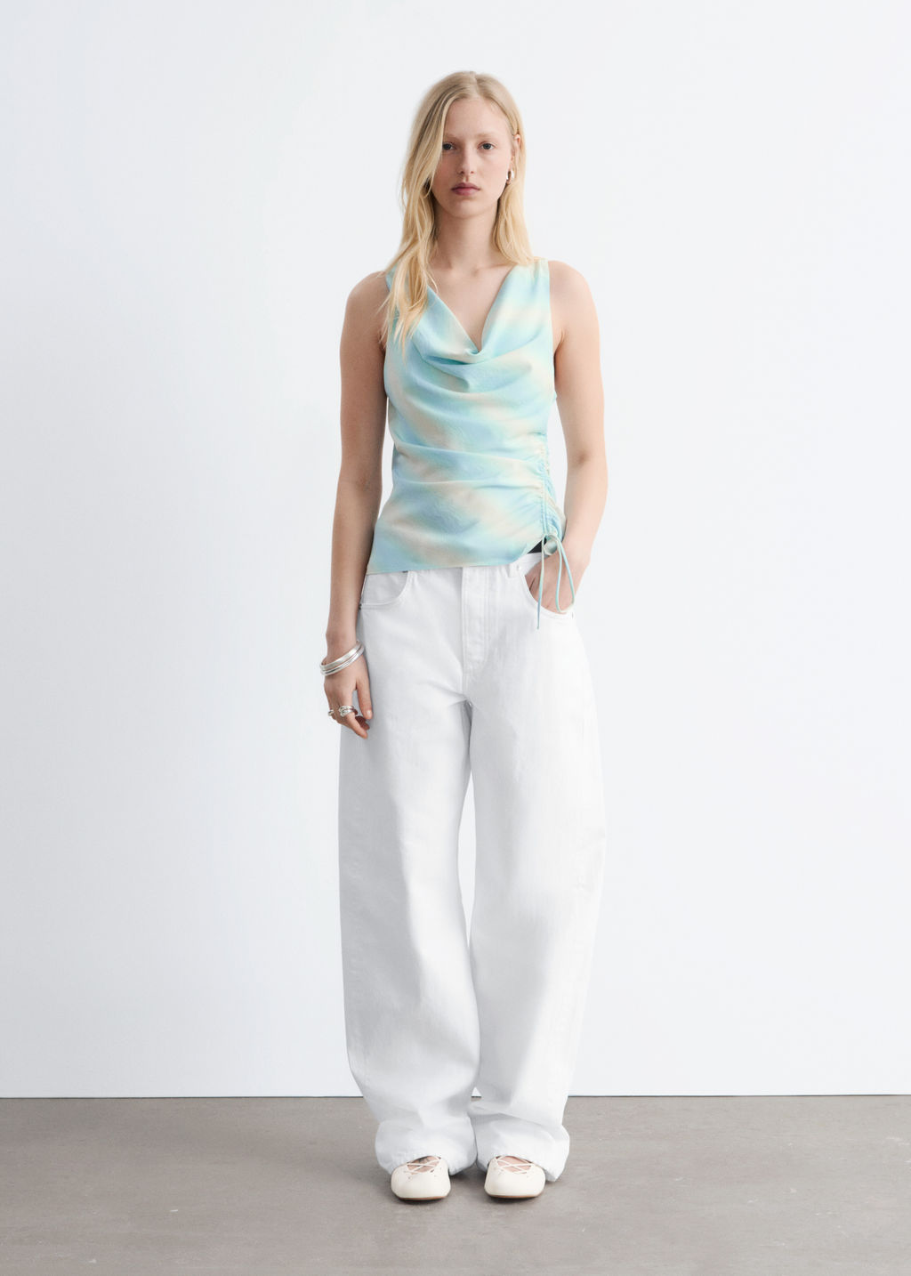 Top con cuello chal y cord?n de ajuste - H&m фото 6