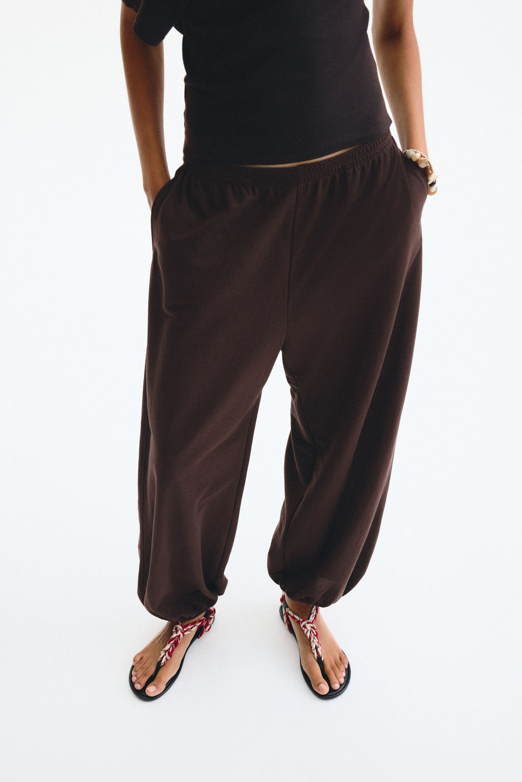 Joggers con pernera globo - H&m фото 3