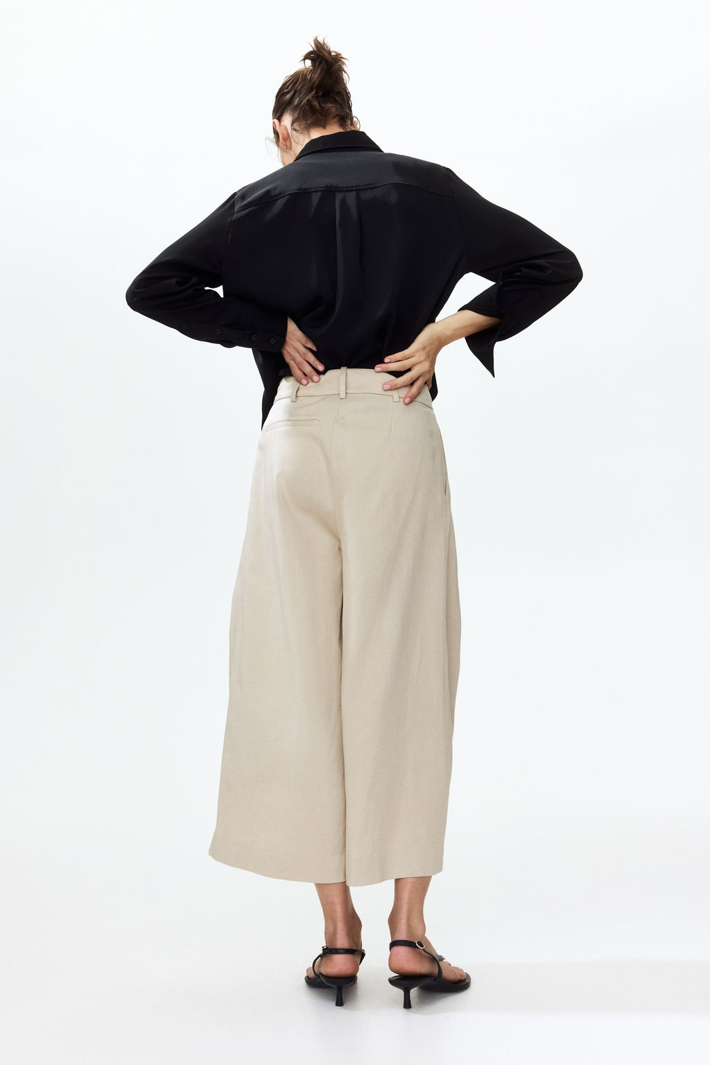 Pantal?n culotte en mezcla de lino con pliegues - H&m фото 3