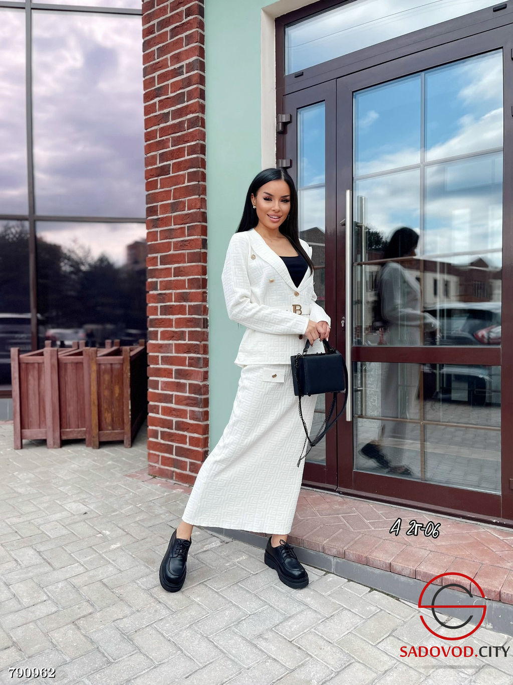 Женский костюм с юбкой - Bruno фото 4