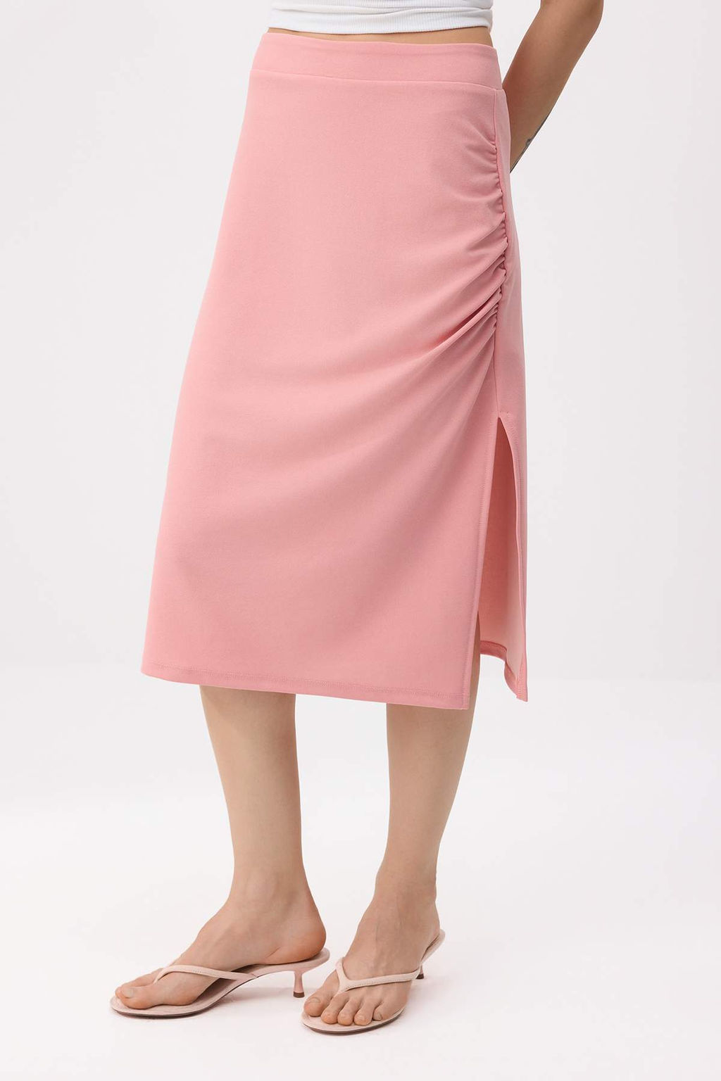 Pembe Duz Kalem Y?rtmacl? Normal Bel Midi Scuba Krep Orme Etek TWOSS26ET00150 - Trendyolmilla фото 3