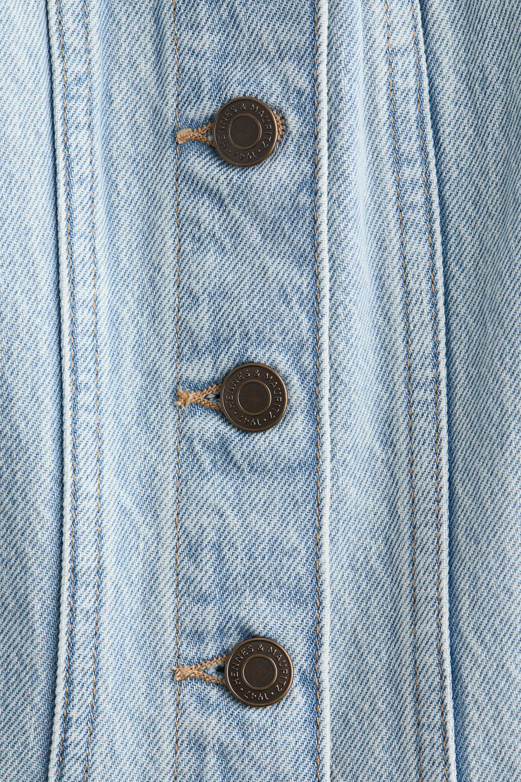 Top en denim con botonadura frontal - H&m фото 6