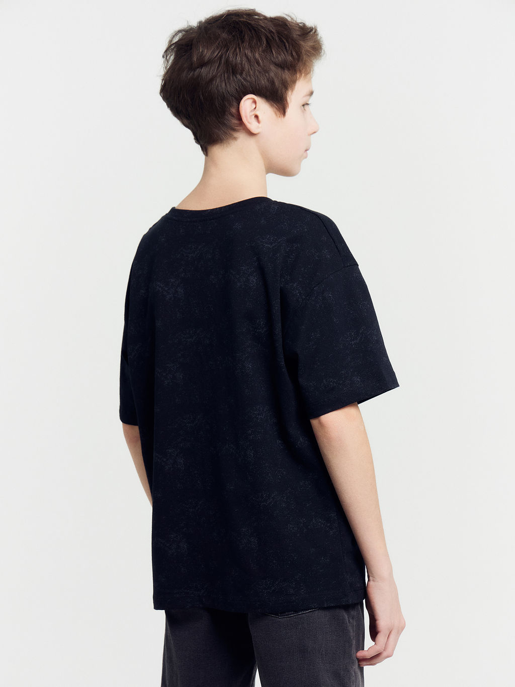 Футболка для мальчиков черная с рисунком тай-дай и печатью - Mark formelle фото 5