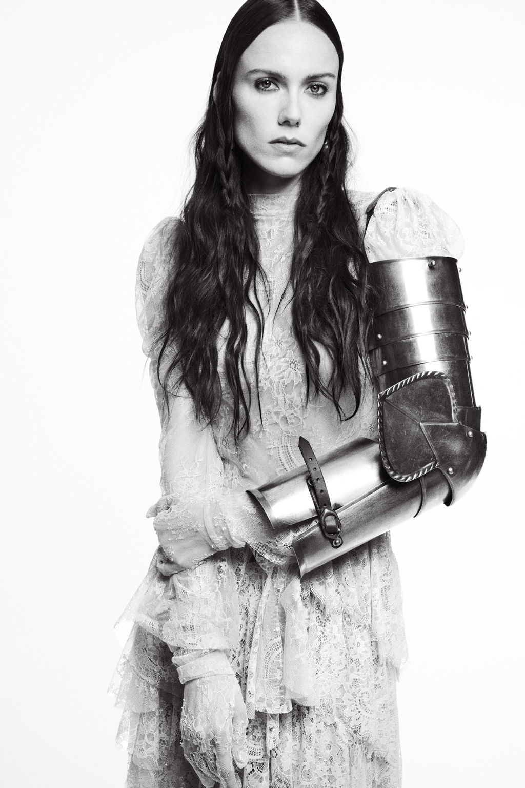 ZW COLLECTION LIMITED EDITION LACE DRESS WITH RUFFLES