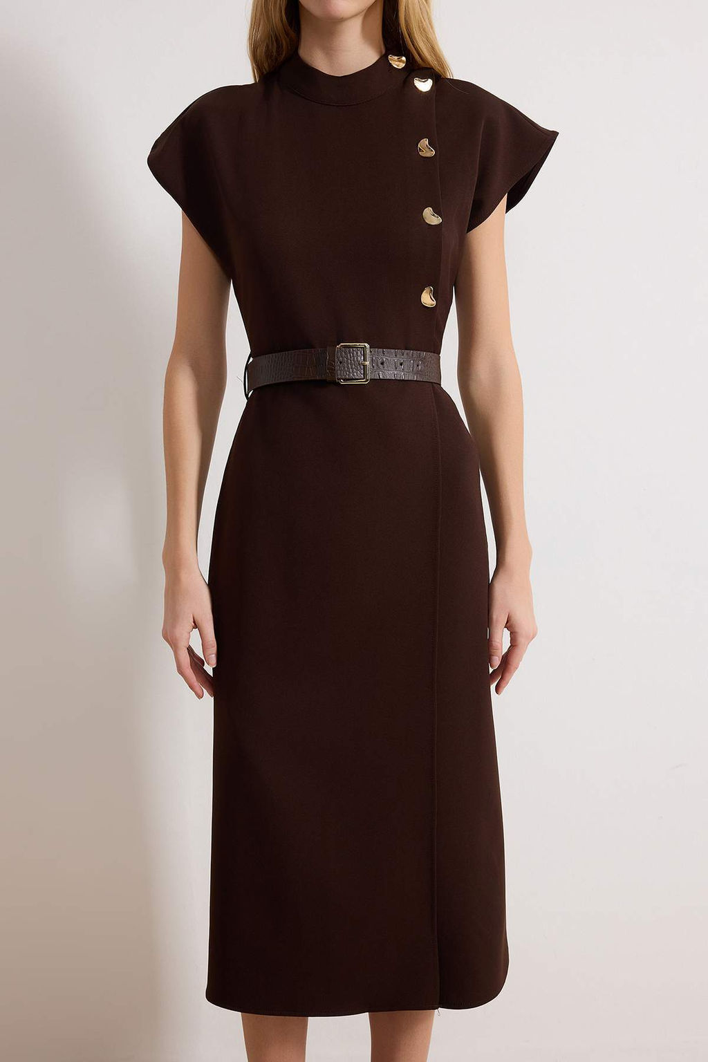 Kahverengi Kemerli Duz Midi Dokuma Elbise TWOSS26EL00121 - Trendyolmilla фото 3