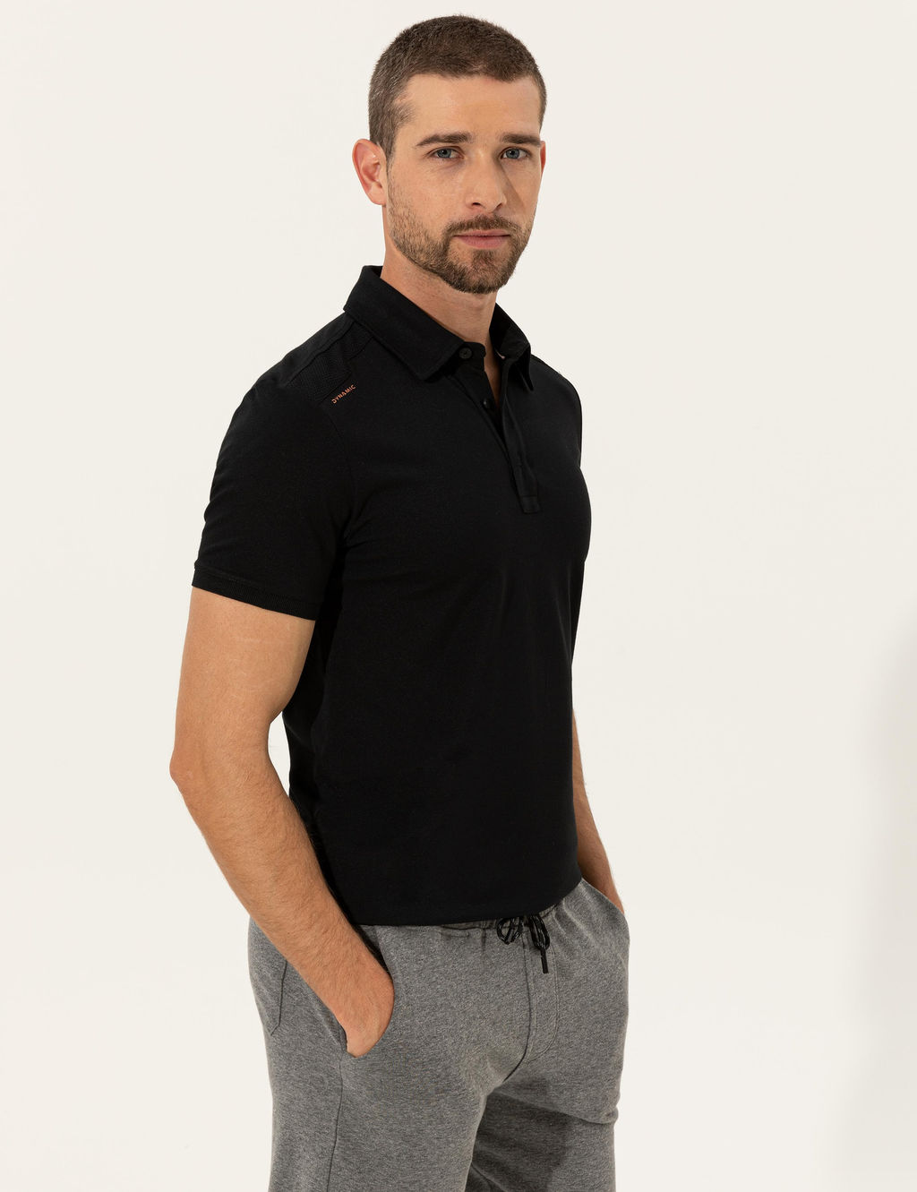 Siyah Slim Fit Dynamic Bask_l_ Polo Yaka Ti__rt