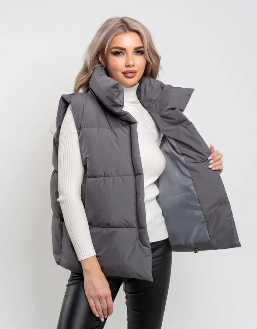 K13029 Жилет синтепоновый КОРИЧНЕВЫЙ - Brand фото 3