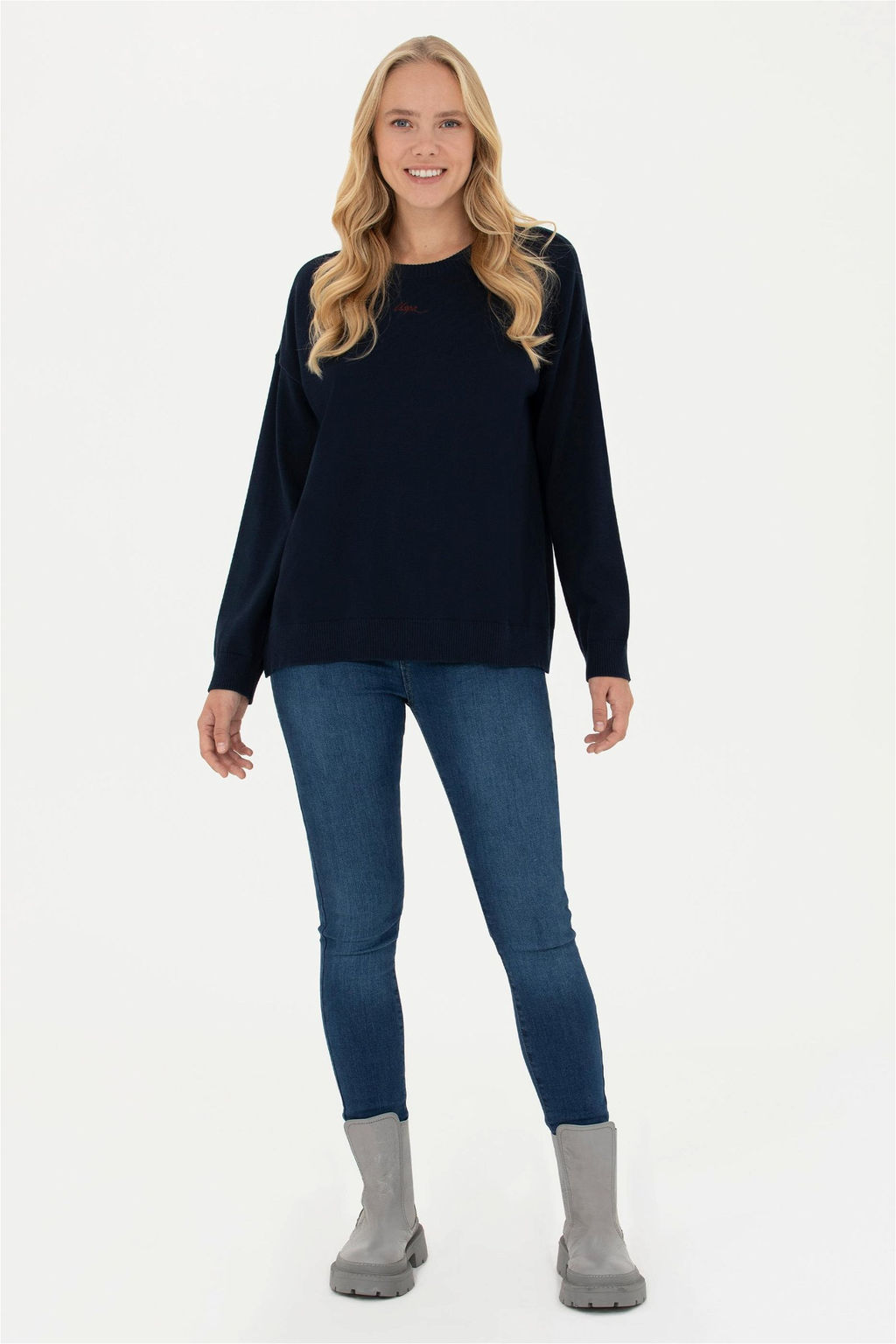 Женский темно-синий свитер с v-образным вырезом - U.s. polo assn фото 4