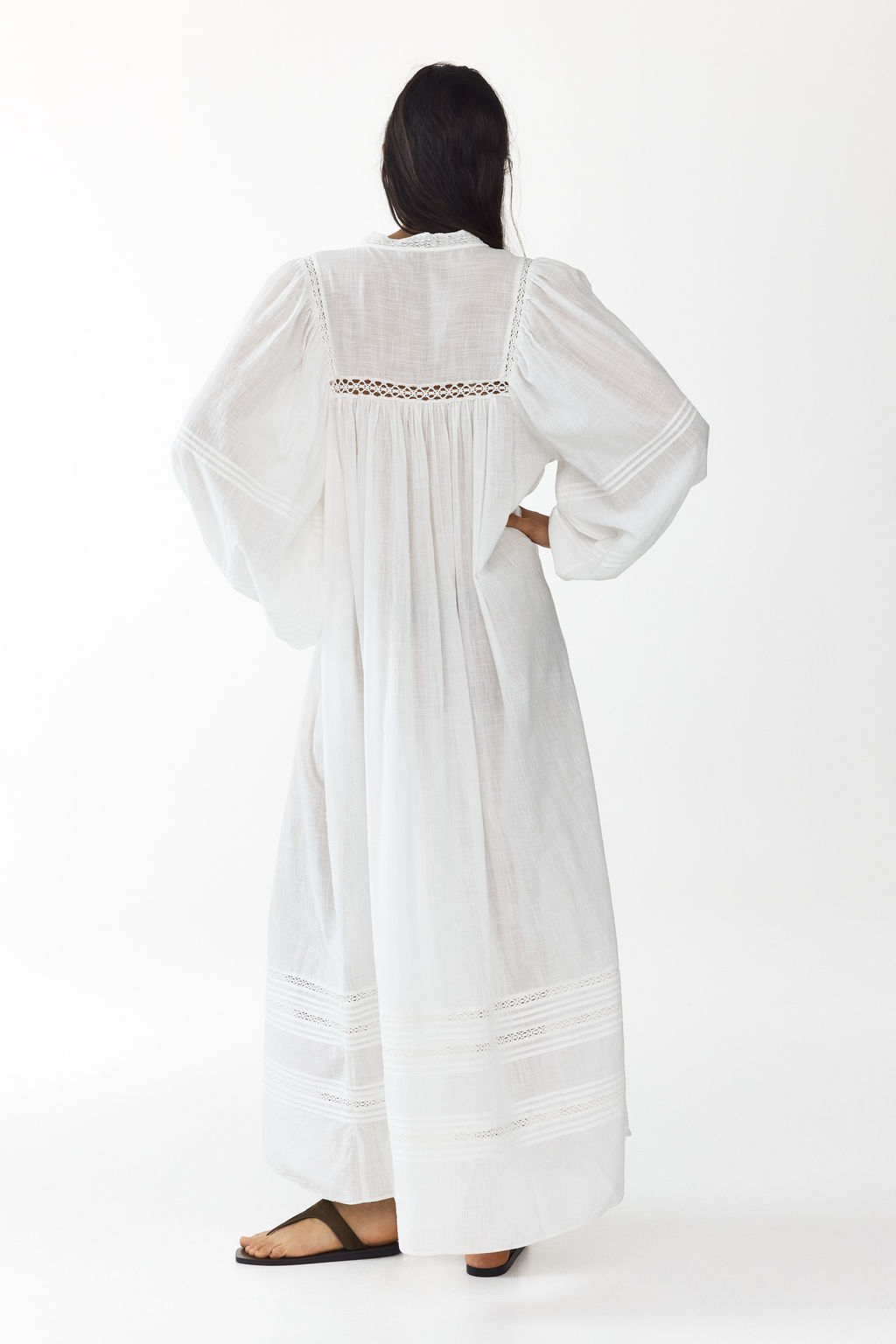 Vestido t?nica oversize con cintur?n de anudar - H&m фото 6