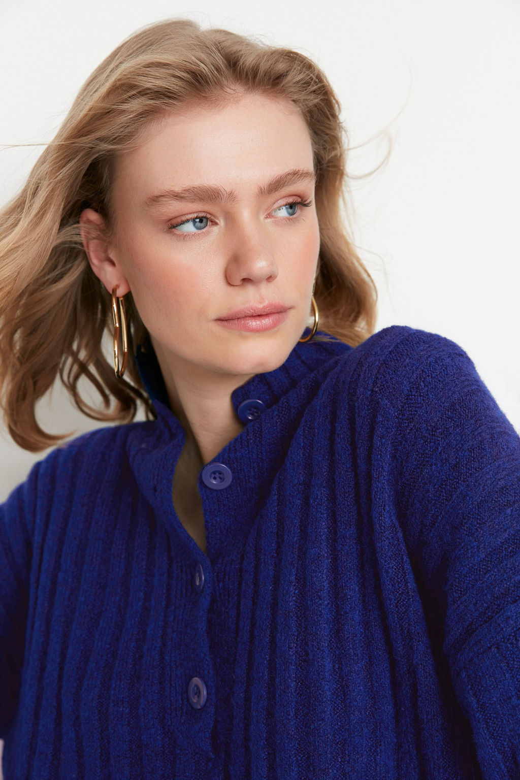 Lacivert Genis Kal?p Yumusak Dokulu Dik Yaka Triko Kazak TWOAW21KZ0783