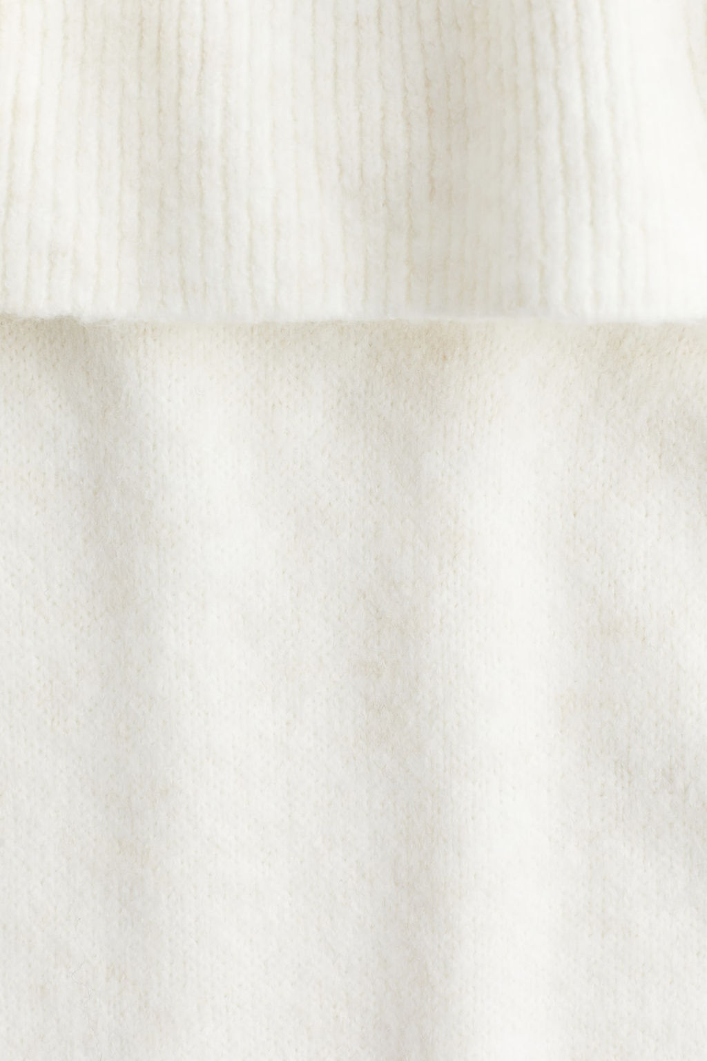 Vestido off-the-shoulder en punto fino - H&m фото 6