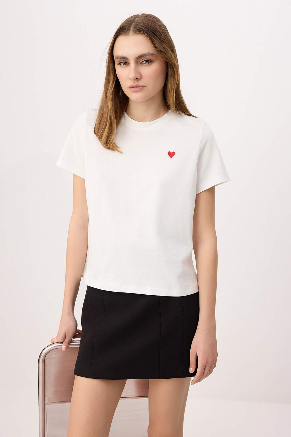Sar? Regular/Normal Kal?p K?sa Kollu Nak?sl? Tok %100 Pamuk Orme T-shirt TWOSS26TS00232 - Trendyolmilla фото 6