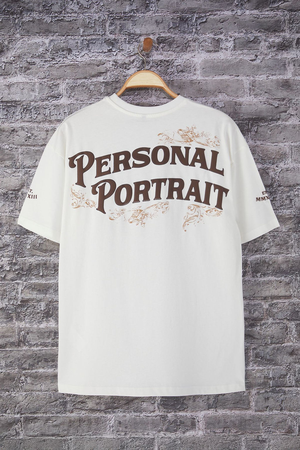 TRENDYOL MAN Beyaz Oversize/Genis Kesim Geyik Bask?l? %100 Pamuk T-Shirt TMNSS25TS00201 - Trendyolmilla фото 7