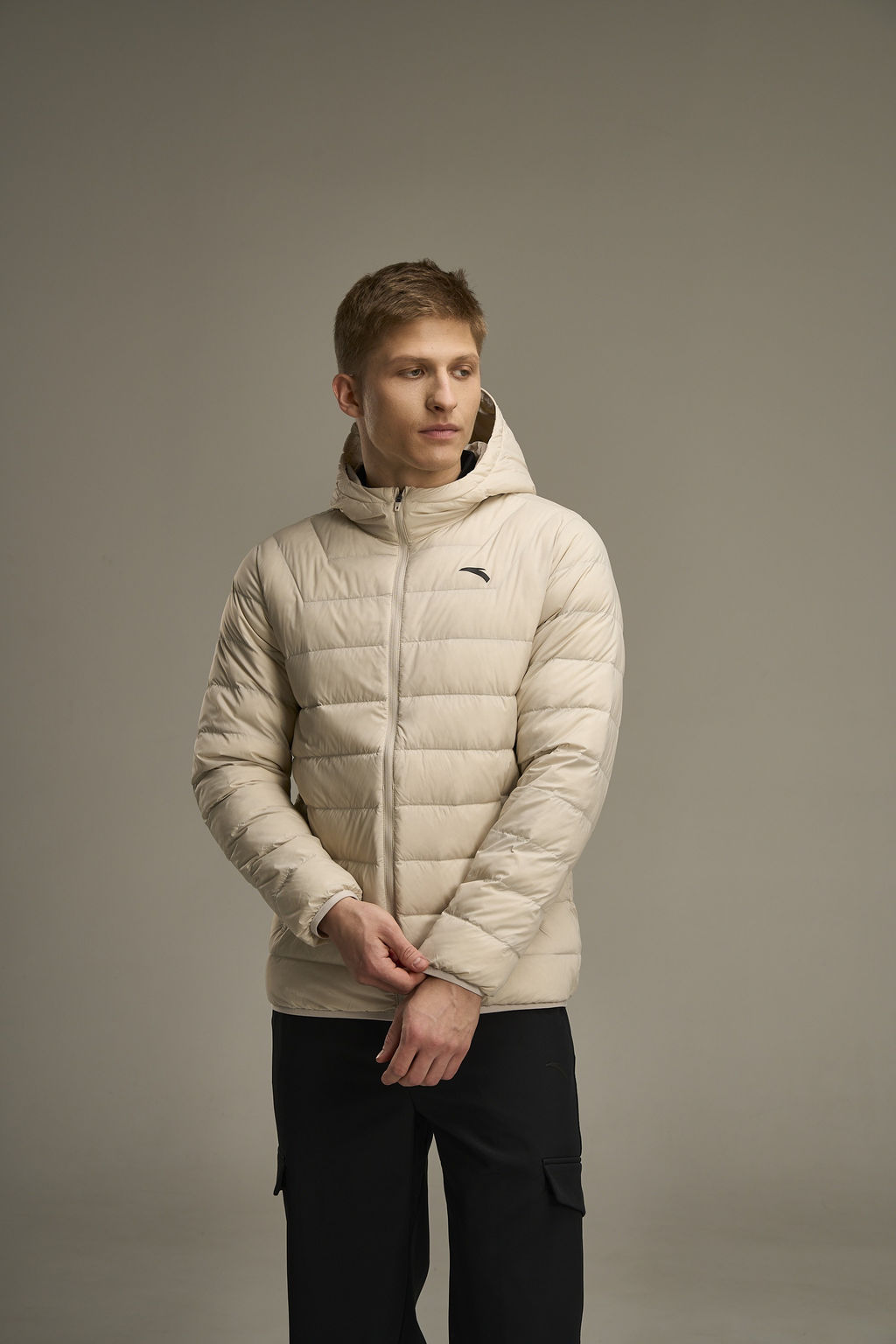 Пуховик легкий Серый - Anta фото 3