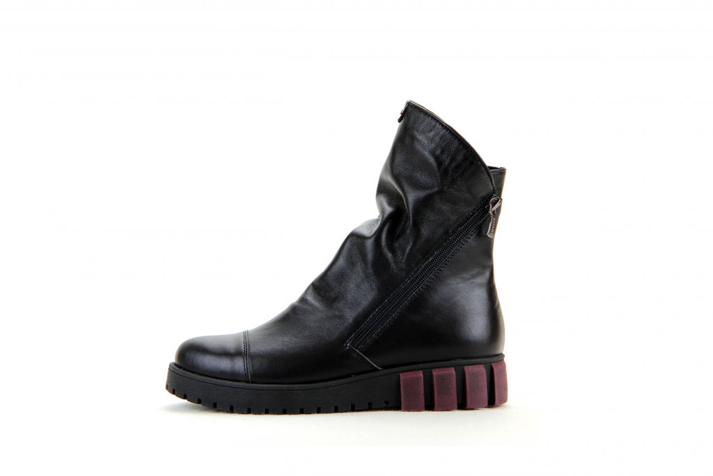 Ботинки 233.astra8bordo.black /байка